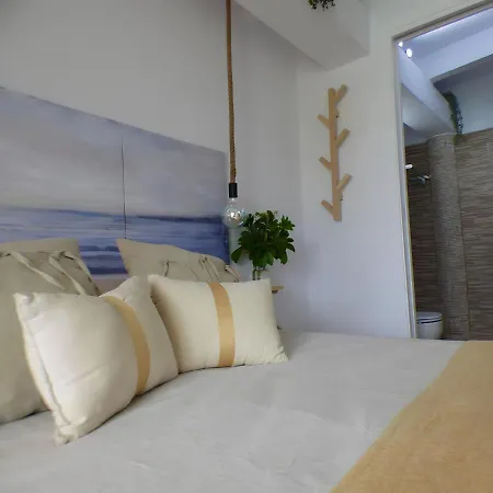 Le Petit Apartamento Con Piscina Privada Apartment *